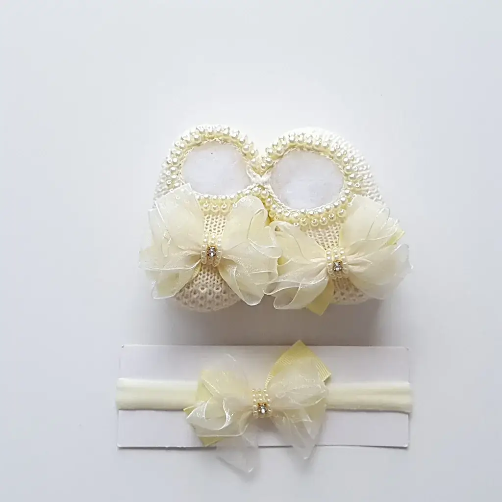 Sapatinho Laço com Ponto Strass com faixinha