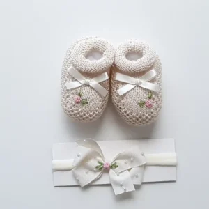 Sapatinho Laço fita com bordado rococó e faixinha